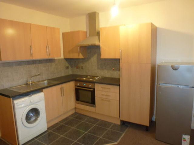  Image of 3 Bedroom Terraced  To Rent at Llandaff Road  Cardiff, CF11 9PU