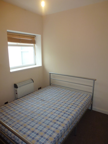 Image of 3 Bedroom Terraced  To Rent at Llandaff Road  Cardiff, CF11 9PU
