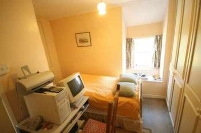  Image of 3 Bedroom Detached  For Sale at Llanrhyddlad, Holyhead, LL65 4BL