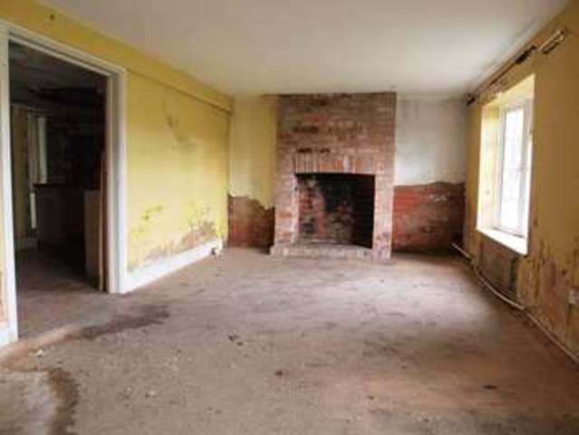  Image of 3 Bedroom Detached  For Sale at London Road  Boston, PE21 7HG