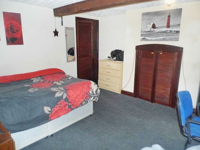  Image of 8 Bedroom Detached  For Sale at London Road  Newcastle, ST5 1LZ