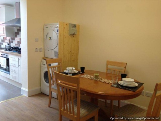  Image of 1 Bedroom House Share  To Rent at Lonsdale Avenue  Wembley, HA9 7EJ