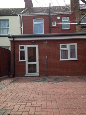  Image of 1 Bedroom House Share  To Rent at Lonsdale Avenue  Wembley, HA9 7EJ