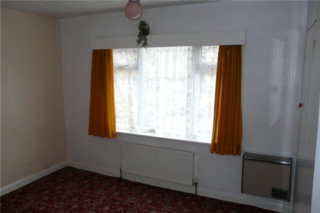  Image of 2 Bedroom Semi-Detached  For Sale at Shipley West Yorkshire Shipley, BD18 1JL