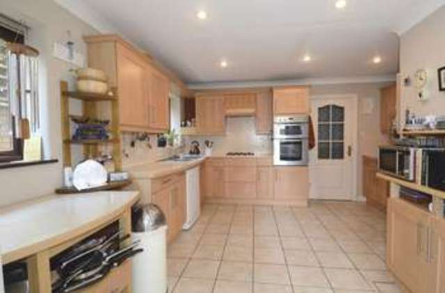  Image of 4 Bedroom Detached  For Sale at Low Lane  Calne, SN11 8EQ