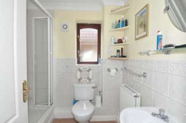  Image of 4 Bedroom Detached  For Sale at Low Lane  Calne, SN11 8EQ