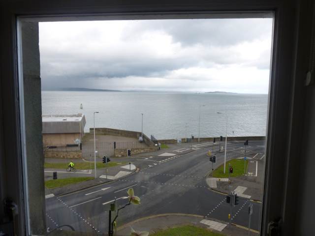  Image of 1 Bedroom Flat  To Rent at Trinity Edinburgh Edinburgh, EH5 3RX