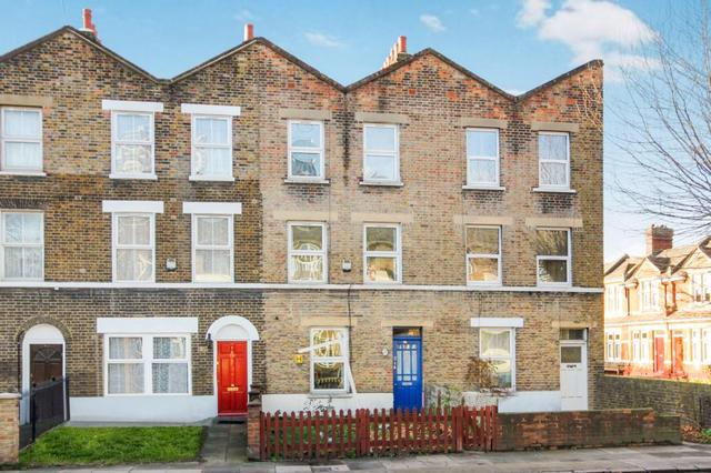  Image of 3 Bedroom Terraced  For Sale at Lower Road  Surrey Quays, SE16 2TU