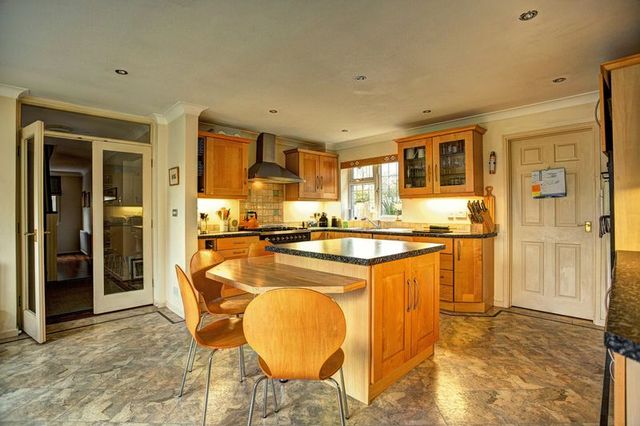  Image of 5 Bedroom Detached  For Sale at Lower Road  Stuntney, CB7 5TN