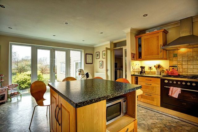 Image of 5 Bedroom Detached  For Sale at Lower Road  Stuntney, CB7 5TN