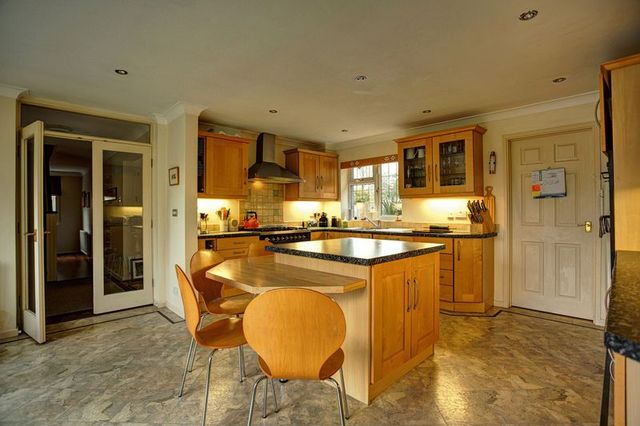  Image of 5 Bedroom Detached  For Sale at Lower Road  Stuntney, CB7 5TN