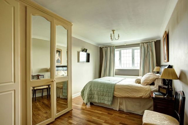  Image of 5 Bedroom Detached  For Sale at Lower Road  Stuntney, CB7 5TN