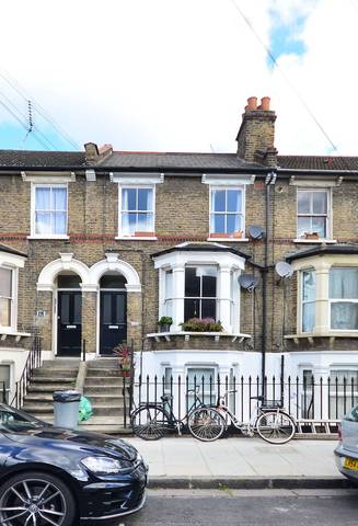  Image of 2 Bedroom Flat  For Sale at Mabley Street  Hackney, E9 5RH