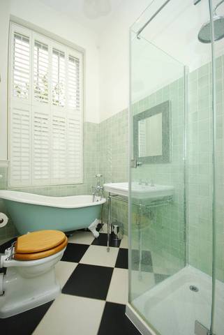  Image of 2 Bedroom Flat  For Sale at Macartney House  Greenwich, SE10 8HJ