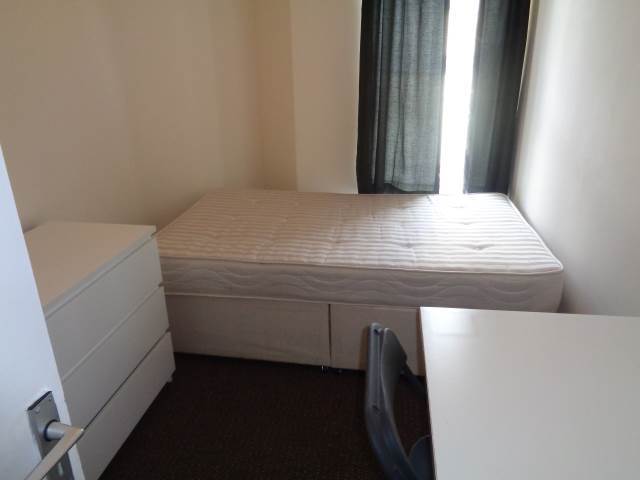  Image of 6 Bedroom Detached  To Rent at Roath Cardiff Roath, CF24 4RP