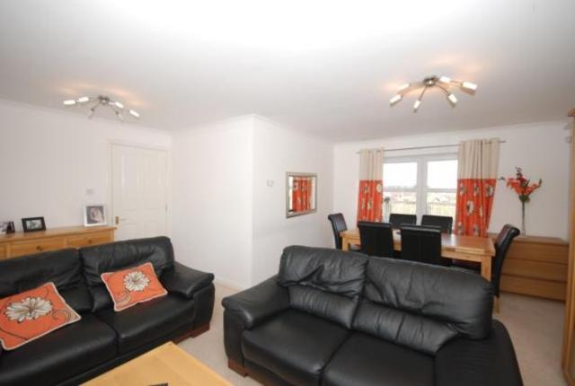  Image of 2 Bedroom Flat  To Rent at Newton Mearns Glasgow Glasgow, G77 6FD