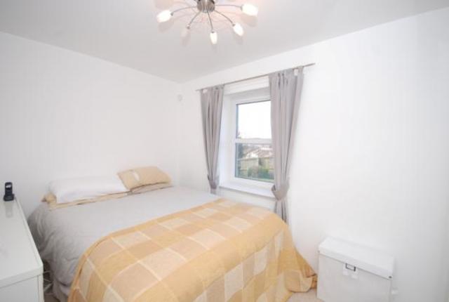  Image of 2 Bedroom Flat  To Rent at Newton Mearns Glasgow Glasgow, G77 6FD