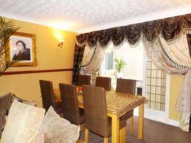  Image of 3 Bedroom Detached  For Sale at Nunthorpe Middlesbrough Nunthorpe, TS7 0RG