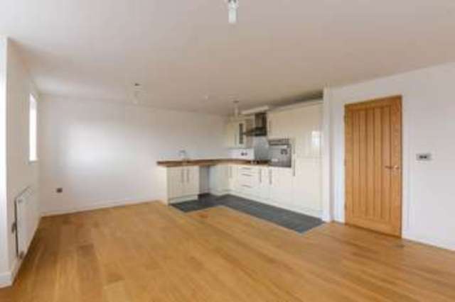  Image of 2 Bedroom Flat  For Sale at Manchester Road Blackrod Bolton, BL6 5RU
