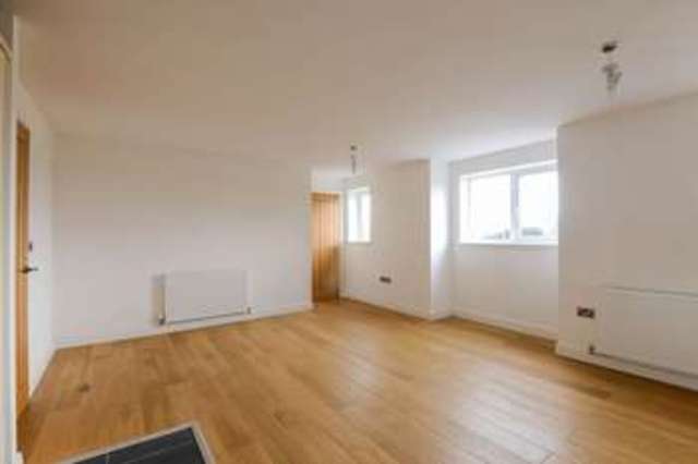  Image of 2 Bedroom Flat  For Sale at Manchester Road Blackrod Bolton, BL6 5RU