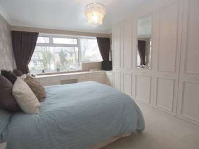  Image of 4 Bedroom Semi-Detached  For Sale at Chapel-en-le-Frith  High Peak, SK23 9TN