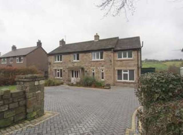  Image of 5 Bedroom Detached  For Sale at Chapel-en-le-Frith  High Peak, SK23 9TP