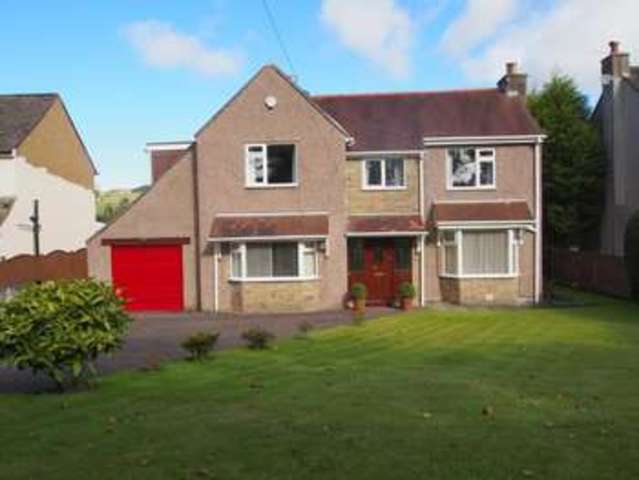  Image of 4 Bedroom Detached  For Sale at Chapel-en-le-Frith  High Peak, SK23 9TP