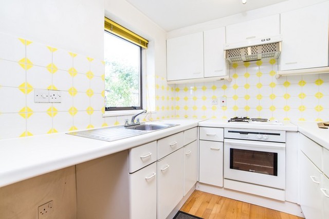  Image of 3 Bedroom Detached  For Sale at London, E14 3BE