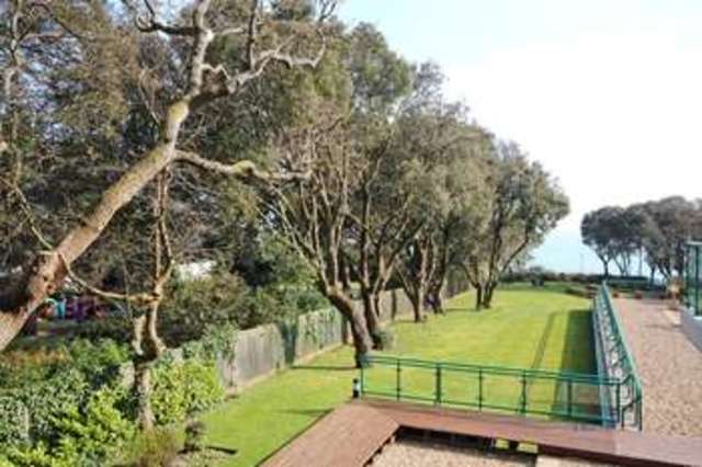  Image of 2 Bedroom Flat  For Sale at Manor Road  Bournemouth, BH1 3EP