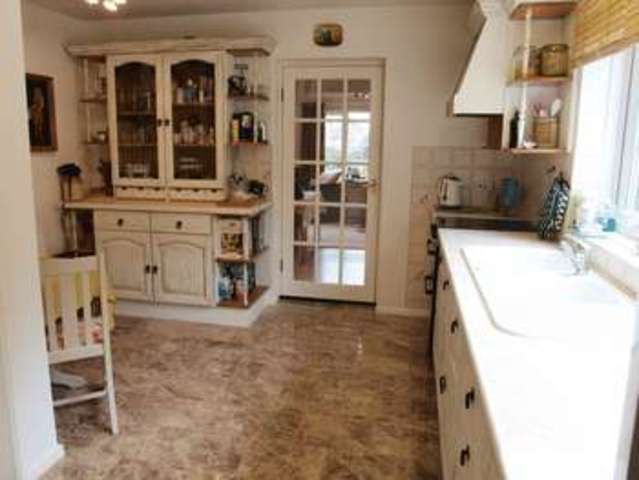  Image of 4 Bedroom Detached  For Sale at Manor Road  Swinderby, LN6 9LS