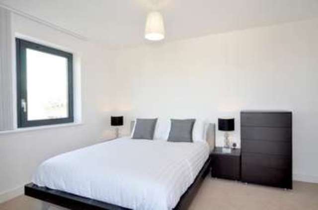  Image of 1 Bedroom Flat  For Sale at Fairmont House  London, SE16 7AW