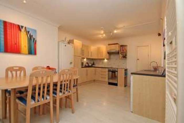  Image of 2 Bedroom Flat  For Sale at Marine Road Southbourne Bournemouth, BH6 3NX