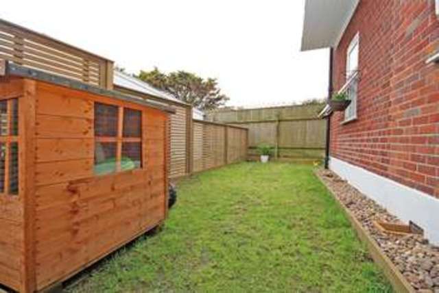  Image of 2 Bedroom Flat  For Sale at Marine Road Southbourne Bournemouth, BH6 3NX