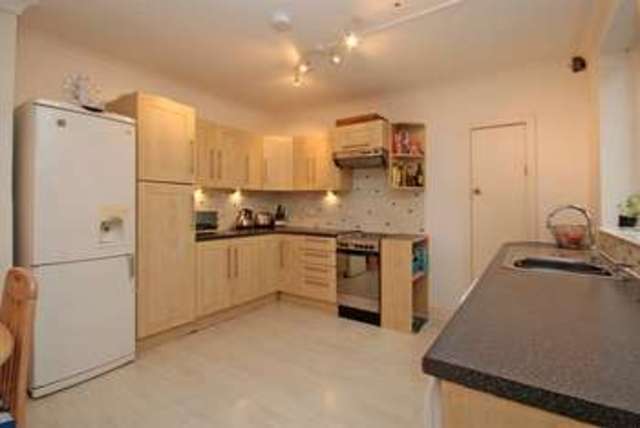  Image of 2 Bedroom Flat  For Sale at Marine Road Southbourne Bournemouth, BH6 3NX