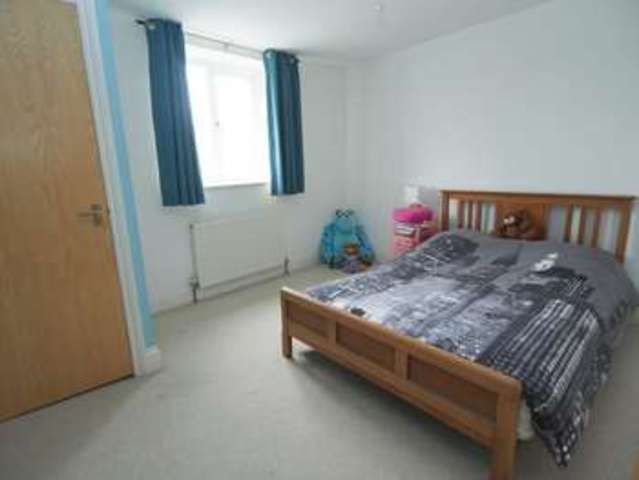  Image of 3 Bedroom End Of Terrace  For Sale at Chapel-en-le-Frith  High Peak, SK23 0HZ