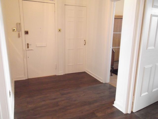 Image of 2 Bedroom Flat  To Rent at Maryhill Glasgow Glasgow, G20 0BT