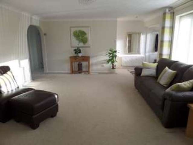  Image of 4 Bedroom Detached  For Sale at Newport Pagnell, MK16 8DZ