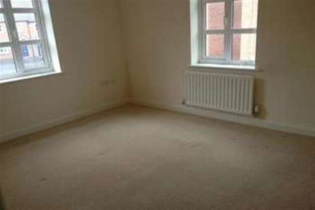  Image of 2 Bedroom Property  To Rent at Taunton, TA2 7TN