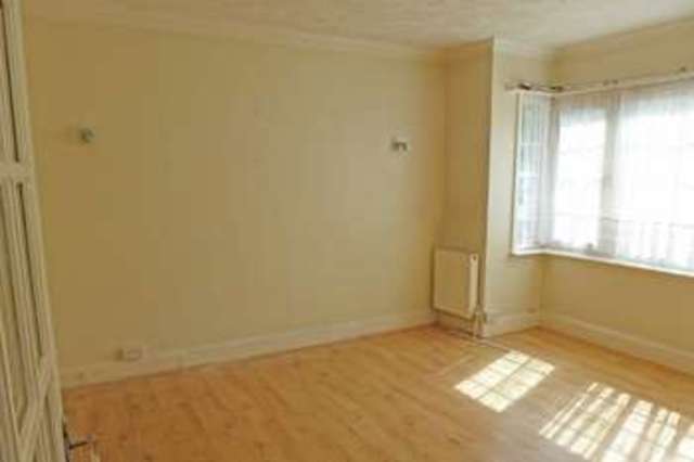  Image of 5 Bedroom Detached  For Sale at Northwood, HA6 2YF