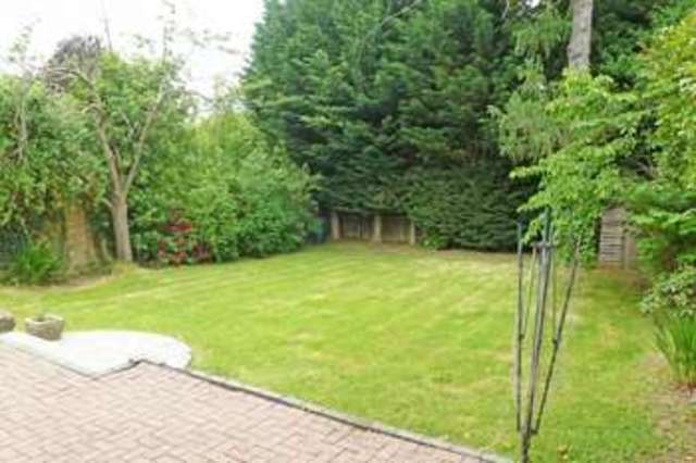  Image of 5 Bedroom Detached  For Sale at Northwood, HA6 2YF