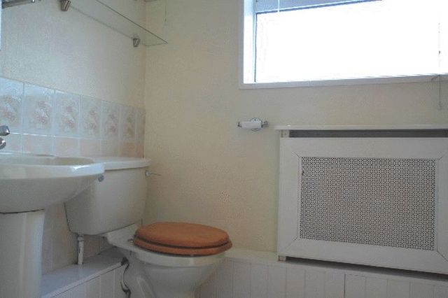  Image of 3 Bedroom Semi-Detached  To Rent at Mcintyre Road  Worcester, WR2 5LG