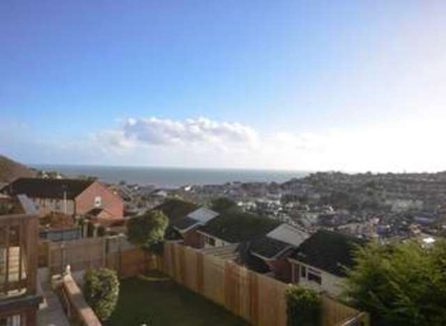  Image of 4 Bedroom Detached  For Sale at Meadow Park  Dawlish, EX7 9BU
