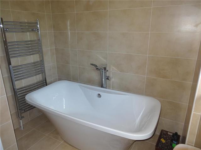  Image of 5 Bedroom Detached  To Rent at Bridge of Weir Renfrewshire Renfrewshire, PA11 3SX