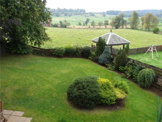  Image of 5 Bedroom Detached  To Rent at Bridge of Weir Renfrewshire Renfrewshire, PA11 3SX