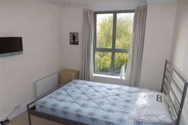  Image of 2 Bedroom Flat  To Rent at Leeds, LS9 8BA