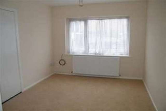  Image of 2 Bedroom Detached  To Rent at Warwick, CV34 4QB