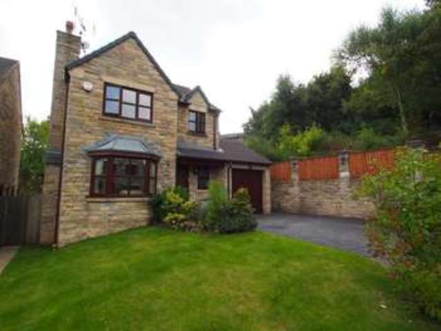  Image of 3 Bedroom Detached  For Sale at Whaley Bridge  High Peak, SK23 7GZ