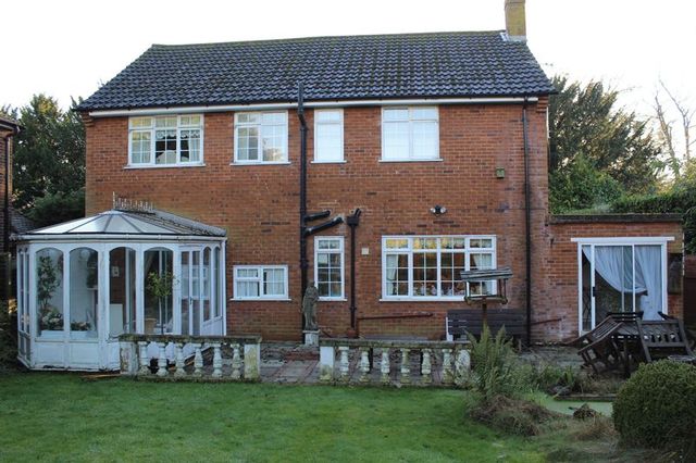  Image of 4 Bedroom Detached  For Sale at Middle Hill  Egham, TW20 0LE