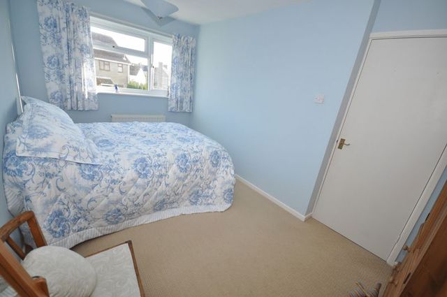  Image of 3 Bedroom Terraced  For Sale at Middleton Close  Warminster, BA12 8JT