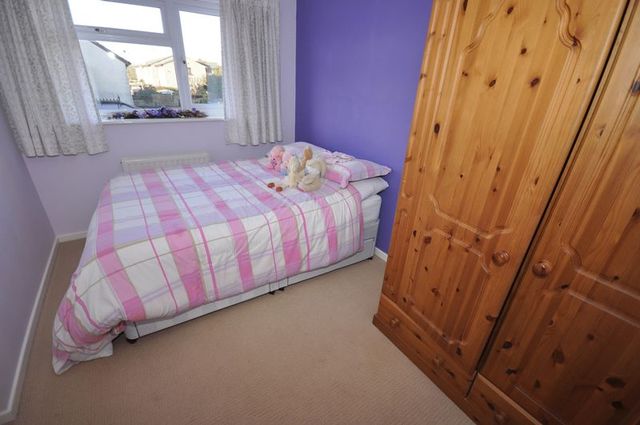  Image of 3 Bedroom Terraced  For Sale at Middleton Close  Warminster, BA12 8JT